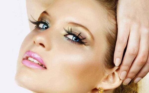 假体隆鼻价格怎么样